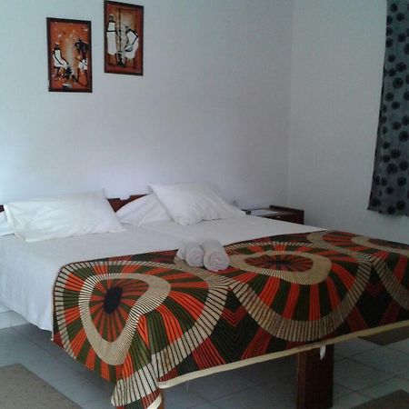 Pensao Residencial Reggio Emilia Hotel Pemba Esterno foto