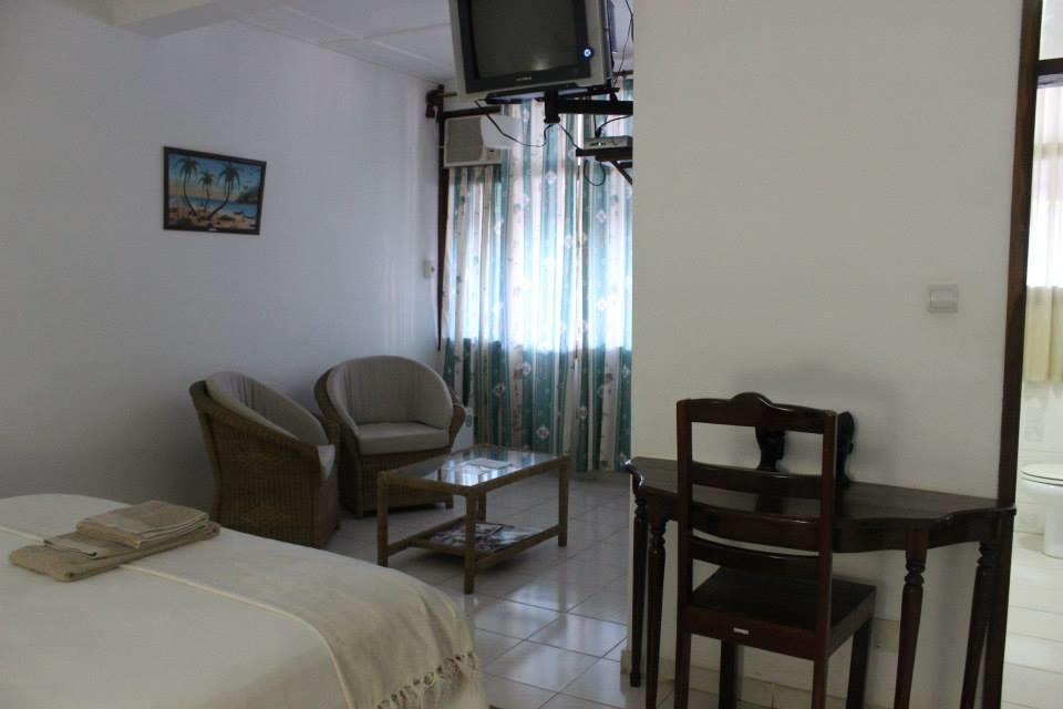 Pensao Residencial Reggio Emilia Hotel Pemba Esterno foto