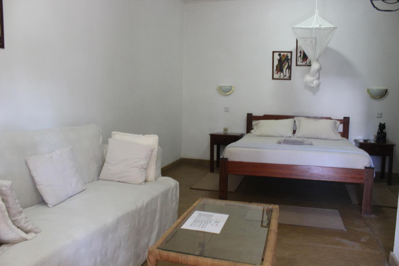 Pensao Residencial Reggio Emilia Hotel Pemba Esterno foto